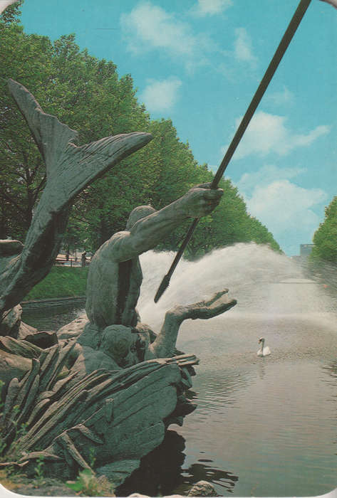 MINT POST CARD