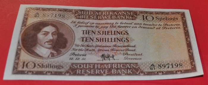 10 Shillings 1951, prefix A/61, A/E, MH de Kock, 3rd issue ***EF+***