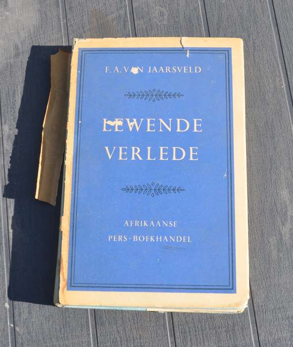 LEWENDE VERLEDE deur F.A. van Jaarsveld [1961]