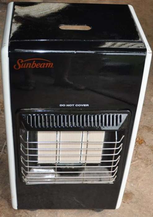 GAS HEATER in working condition, very well looked after - PICK UP ONLY