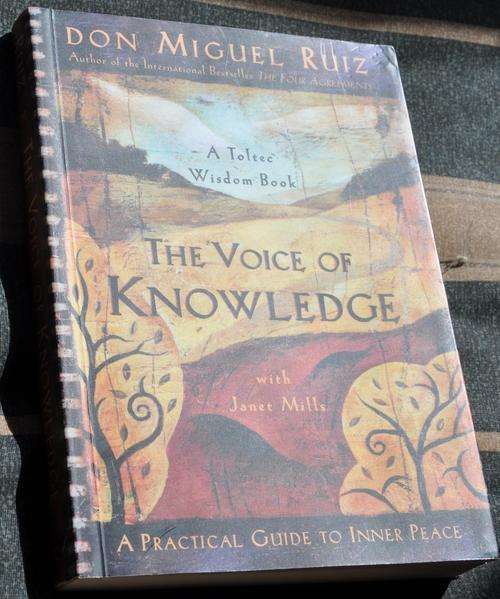 Toltec Wisdom Book - a practical Guide to inner Peace