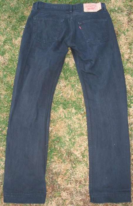 LEVI'S JEANS 501 - BLACK - Size 32/34