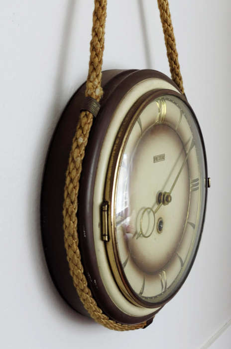 Great looking post modern wall clock
