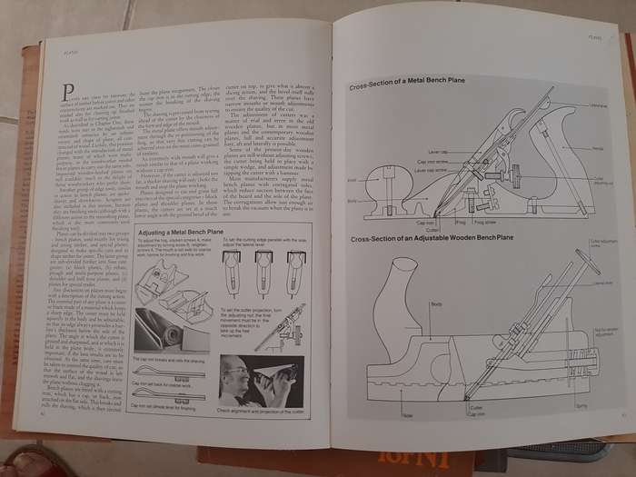 The Garret Wade bookof WORKING TOOLS  - Garry CHINN AND John SAINSBURY