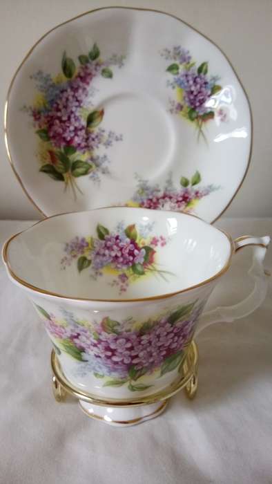 ROYAL ALBERT - BLOSSOM TIME SERIES