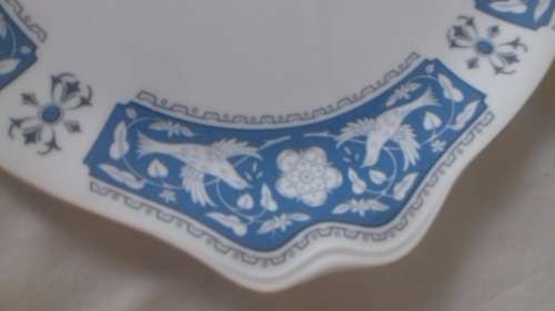 ROYAL ALBERT ASSSORTED CAKE PLATES