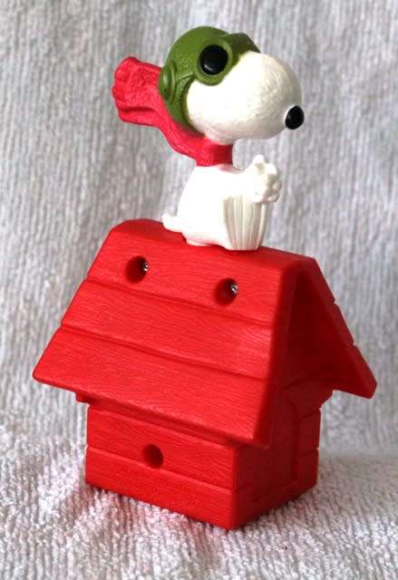 McDonalds toy - Snoopy