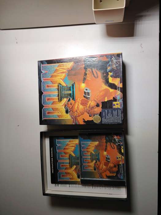 DOOM 2 - Big Box - Collectors Item