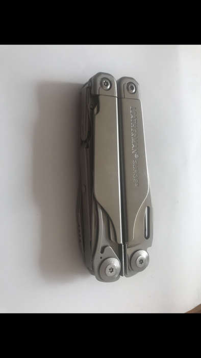 "Leatherman Surge" New Model! BRAND NEW CONDITION!!