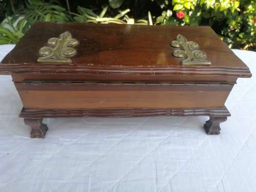 Imbuia Ball & Claw Jewelry Box - With Original Key