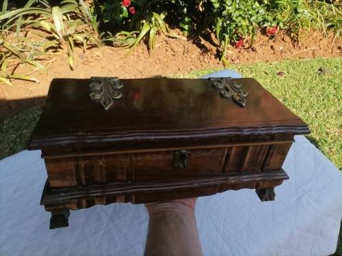 Imbuia Ball & Claw Jewelry Box - With Original Key