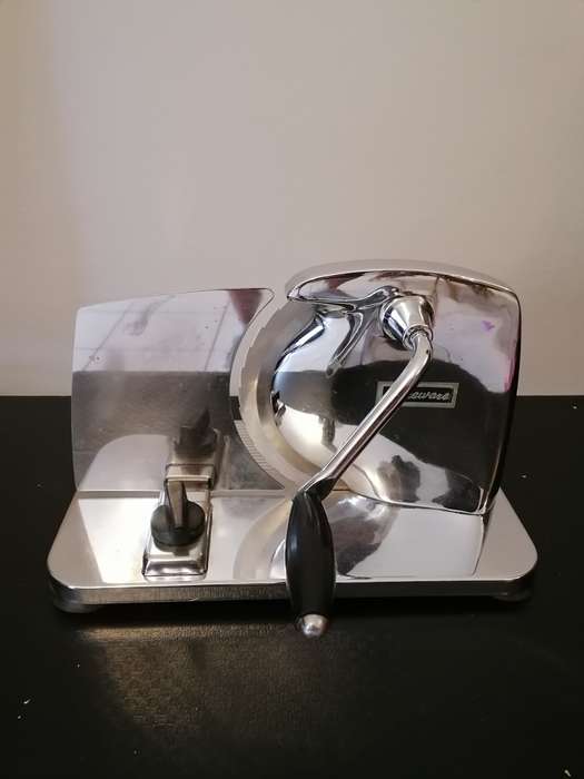 Vintage Pineware Meat and Bread Slicer - AMAZING CONDITION VERY SMOOTH
