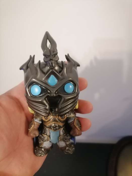 Funko Pop Arthas World of Warcraft No. 15 Vaulted Figure 100% ORIGINAL 100% COMPLETE