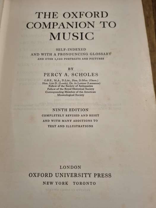 The Oxford Companion to Music - Thick Hardback