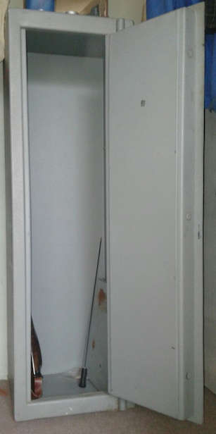 Safe - floor-mount