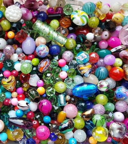 Crazy Wednesday***Free Shipping !!! See Description* 1.4Kg** Mix  Glass Beads