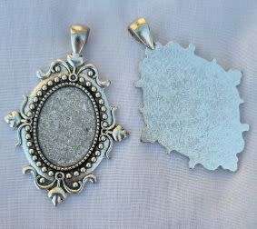 *** DIY ***1pc Tibetan Style, Oval  Pendant / Bezel Cabochon Settings  / Tray : 18x25mm