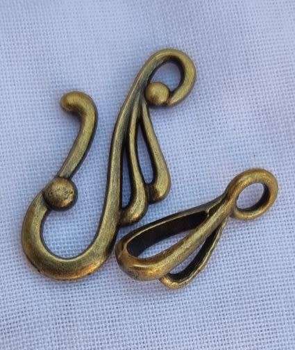 Tibetan Style Bronze Tone Clasp   25mm