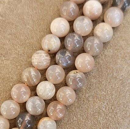 1 Strand  Natural / Sunstone / Round Beads (+/-6mm) +/- 60pc