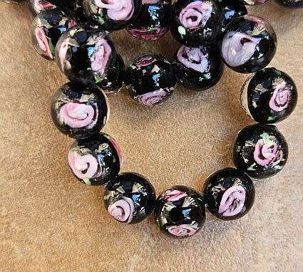 *Clearance Sale*1pc x (+/-10mm) Black / Inner Flower Detail  / Handmade  Lampwork Bead - Each