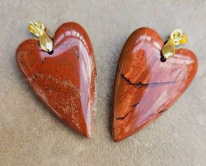 *Clearance Sale*1pc Natural / Red Jasper /  Gold Tone / Heart Shape Pendant +/- 30x20mm
