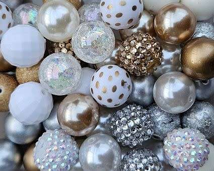 50pcs x 20mm  Assorted  /White /Gold/  Multi Color /Acrylic / Rhinestone  /  Round Beads /  - 1 Pack