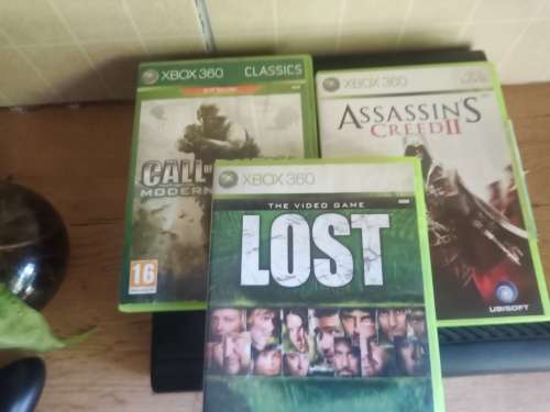 Xbox 360 e 500gb bundle
