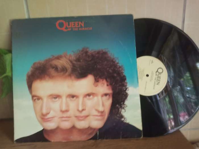 Queen the miracle  LP
