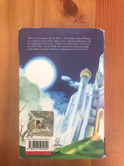 Harry Potter and The Deathly Hallows - J.K. Rowling