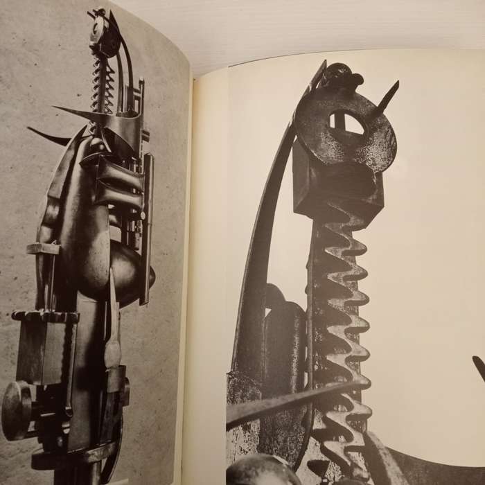 Edoardo Villa: Sculpture - Dr A.J. Werth