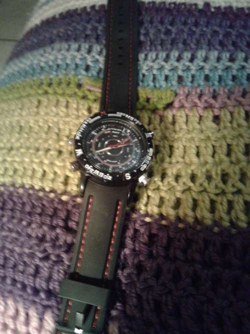 DVR WATCH (MINI HIGH DEFINITION,4GB-SEE DESCRIPTION