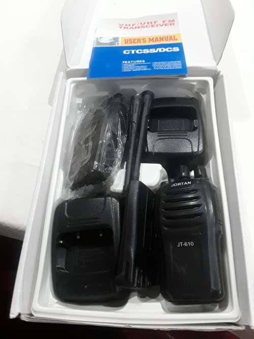 VHF/UHF 2 WAY FM TRANSCEIVER