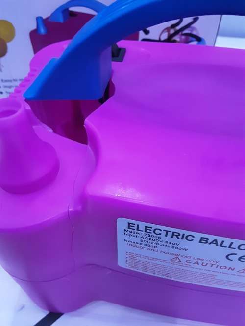 ELECTRIC BALLOON PUMP(WORKS BUT SLIGHT DAMAGE)