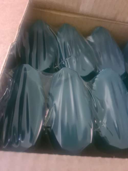 BOX OF 6 HIMALAYA VOLUME & THICKNESS SHAMPOO(400ML EACH)WITH COCONUT OIL