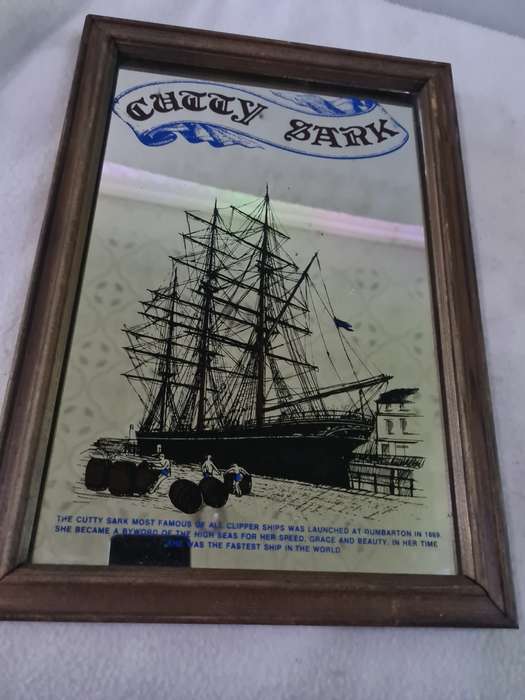 THE CUTTY SARK MIRRORED FRAME(LAUNCHES AT DUMBARTONIN 1869,33x 24cm