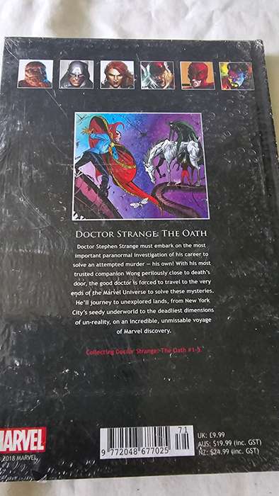 MARVEL SUPERHEROES HARDCOVER COMIC (DOCTOR STRANGE)