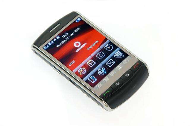 24HR DELIVERY - BEAUTIFUL TV PHONE - BUILT IN TV TUNER - TRUE DUAL SIM - 3.5 INCH TOUCHSCREEN