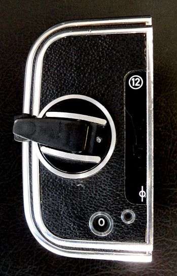 HASSELBLAD BACK A 12 CHROME  6X6 VERY GOOD CONDITION MADE IN SWEDEN