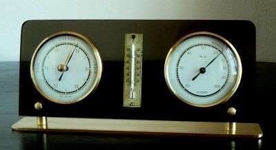 VINTAGE DESK WEATHER STATION SMOKED PERSPEX/ BRASS 1950s,WORKING VERY GOOD CONDITION MADE IN GERMANY