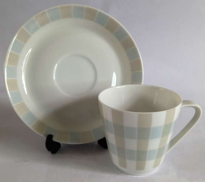Hutschenreuther `Noblesse` Demitasse Duo