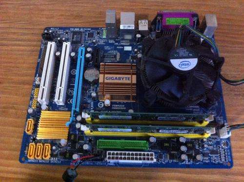 GIGABYTE MOTHERBOARD