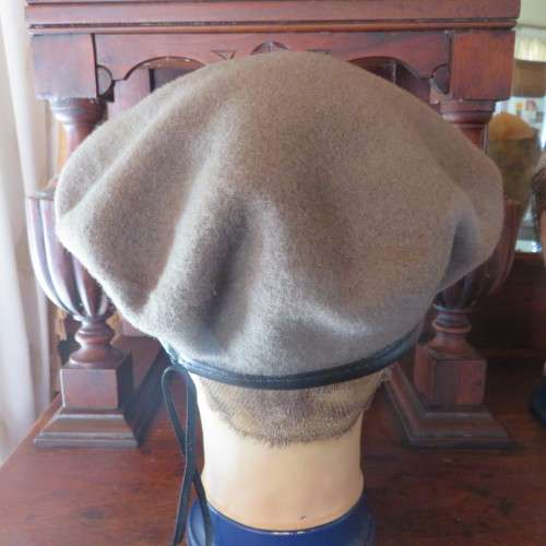 SWA 101 BATTALION COMPLETE BERET SIZE 57-VERY GOOD CONDITION