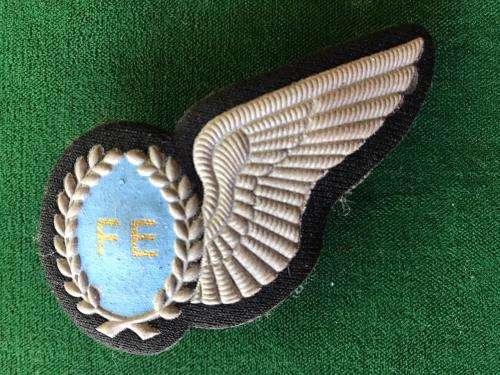 SAAF FLIGHT ENGINEER TUPPER WING IN SILVER- 2 PINS