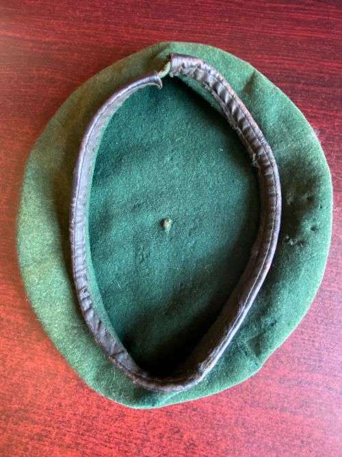 SA INFANTRY BERET-INSIDE RING MEASURES 51 CM