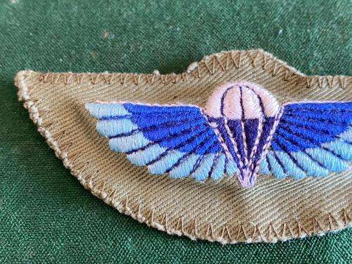 RHODESIA SAS PARACHUTE WINGS FOR CAMOUFLAGE UNIFORMS-PADDED-ORIGINAL- 1960`S-1980
