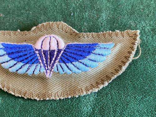 RHODESIA SAS PARACHUTE WINGS FOR CAMOUFLAGE UNIFORMS-PADDED-ORIGINAL- 1960`S-1980