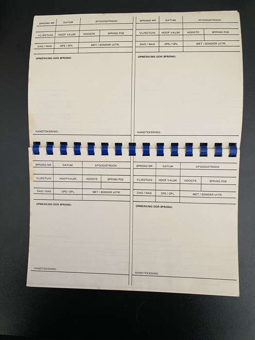 UNISSUED STATICLINE PARACHUTE LOGBOOK