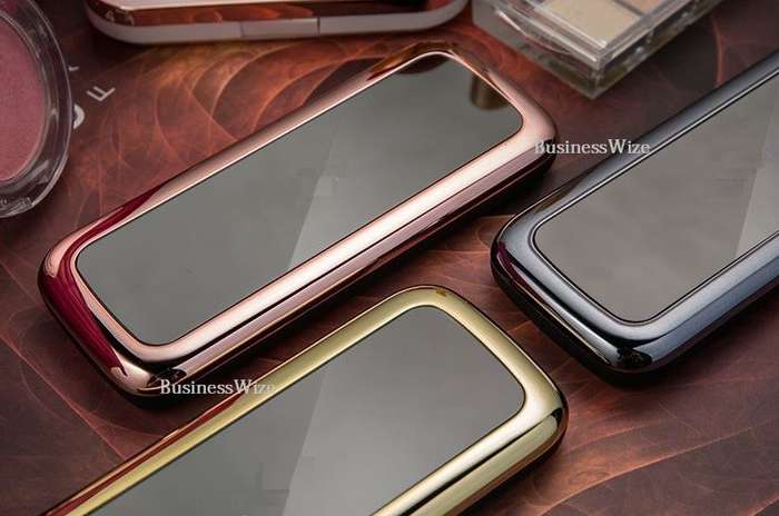 27 000 mAh Mirror Power Bank with 2 USB Ports for Charging of Electronic Devices, LED Flashlight