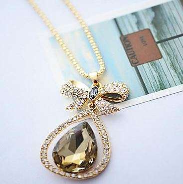 Elegant Rose Gold Bow Austrian Crystal Necklace