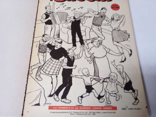 The Broons - Scotland`s Happy Family Comic Strip Book
